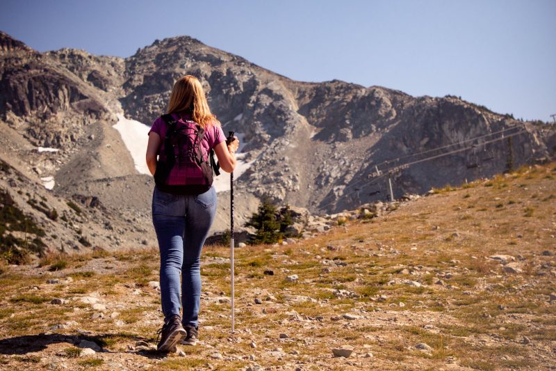 Does hiking grow glutes