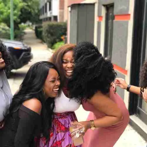 How to Make Female Friends as an Adult Woman | The Ultimate Guide to Building Your Squad and Crushing Life