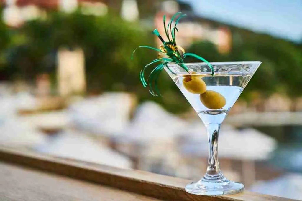 martini classy alcoholic drinks for ladies