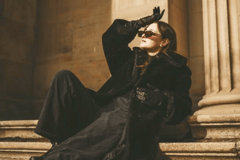 How to Style Black Cargo Pants